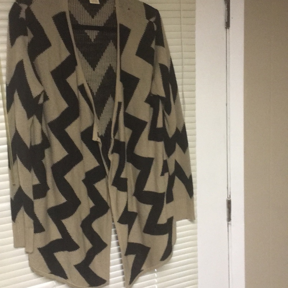 Open Cardigan with chevron pattern size Large